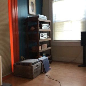 Meet your Posher, Louis